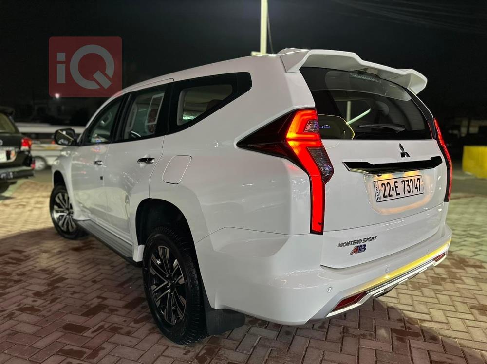 Mitsubishi Montero Sport